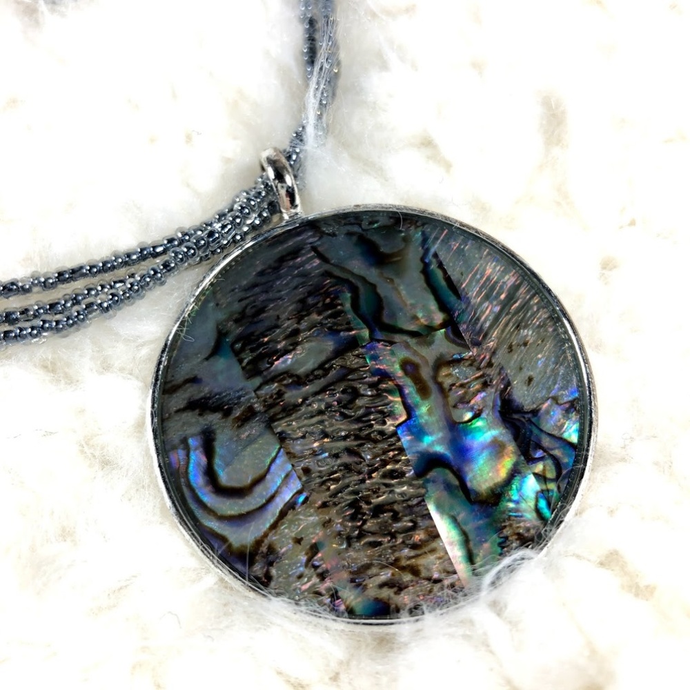 Necklace and earring bundle
